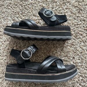 Vionic sandals, size 9